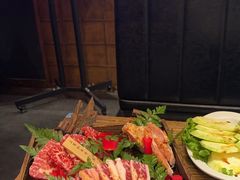 -肉魁屋·烧肉·烧鸟·酒场(高新店)