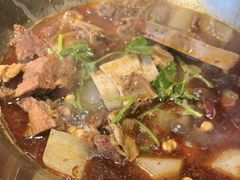 -大众跷脚牛肉馆·非遗传承单位(峨眉山店)