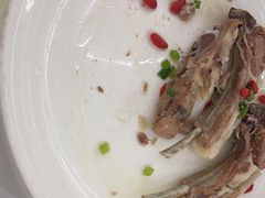 -民族手抓羊肉馆·滩羊手抓·烤全羊