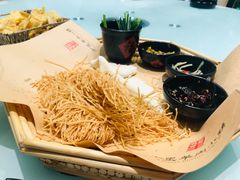 -丁里羊肉小镇(天鹅湖总店)