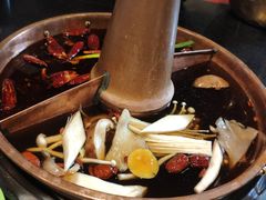 鸳鸯锅-老街铜锅涮(风景路店)