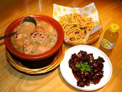 -董厨煨汤馆(车站路店)