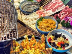 -明洞阿姨·韩式酱蟹烤肉·创意料理(三元桥店)