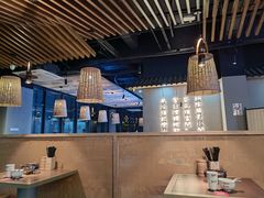 大堂-肖四女乐山跷脚牛肉(南汇大学城生活广场店)