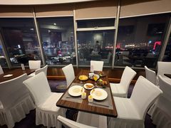 -东方豪景花园酒店·怡景旋转餐厅