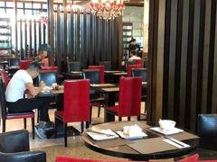 -上海虹桥西郊假日酒店