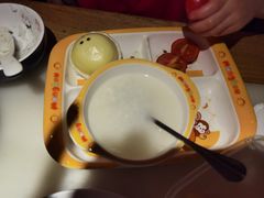 快吃完儿童餐-绿茶餐厅(西单老佛爷店)