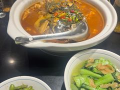 -鱼头泡饭·湖北菜·非物质文化遗产(岳家嘴总店)