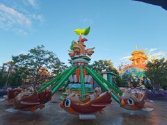 -七彩云南欢乐世界