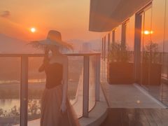 -瑰丽酒店·海吧·天际下午茶·现场DJ·天台酒吧