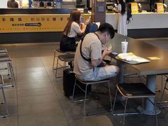 -麦当劳(宁波火车高铁站店)