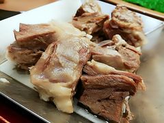 手抓羊肉-蒙古人烤羊大师·绿野餐厅(工农大路店)