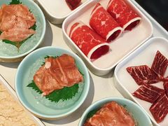 -雍和会海鲜姿造自助(湖东路店)