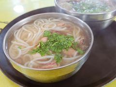 -齐记土鸡米线