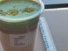 -抱抱地球咖啡馆(国家海洋博物馆店)