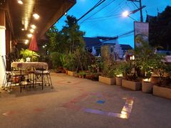 -Cafe de Thaan Aoan