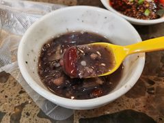 -周家大连水饺(美专校街店)