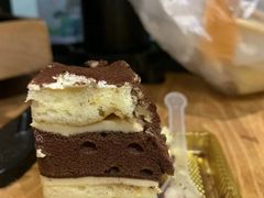 -皇冠幸福里动物奶油生日蛋糕(中山大道二中店)