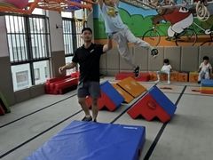 -趣动熊运动发展中心(乐坊校区)