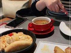 -必胜客(百联又一城店)