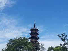 -龙华寺