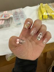 -UGIRL有个美甲