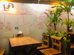 -万记麻辣烫国展总店