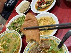 -金杨拉面王小吃面馆·牛三宝面·红烧牛肉粉