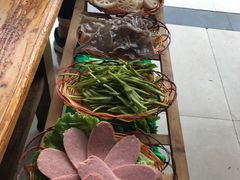 -阿婆情腊排骨火锅(金虹路店)