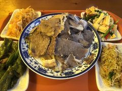 -伊穆祥牛肉面总店·清真