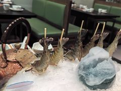 -得意咚瓜·顺德鱼生·冬瓜火锅(深圳首店)