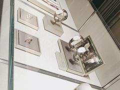 -梵克雅宝(国贸商城店)