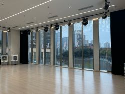 -YASAKI国际舞蹈中心