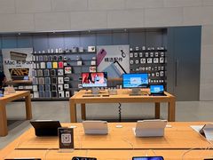 -Apple零售店(华贸购物中心店)