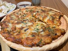 海鲜煎饼-炼火烤肉店