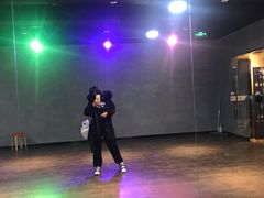 -零下舞度·街舞连锁机构(万科中心店)
