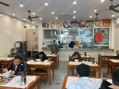 -老西白点心店