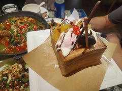 -里岛烤鱼(东港凯虹广场店)