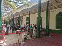 -艾提尕尔清真寺