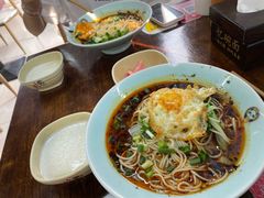 -忆碗面(华新街店)