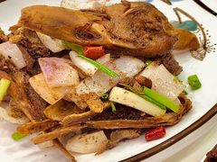 -老鄞江清水龙虾•赵赵家(江北店)