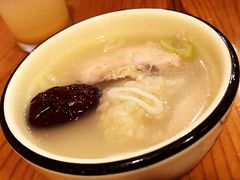 -长寿参鸡汤(朝韩风情街店)