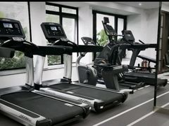 -简·无界健身工作室·运动康复·体态(石厦店)