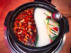 -串门邻居串串火锅(云南南路店)