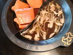 -大龙辣火锅·龙虾·烧烤(湖滨新天地店)