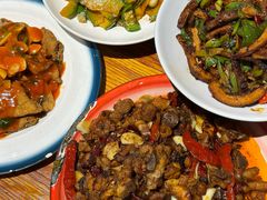 -柴窝堡22号辣子鸡·传承新疆菜