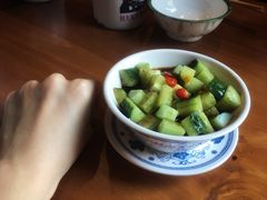 -炉小二铜锅牛蛙•川湘菜(三里屯店)