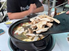 -蘑统田下·野生菌火锅