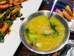 -蚝堡海鲜·威海菜·海肠捞饭·烧烤·亚洲吃蚝公司(幸福门店)