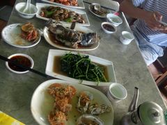 -四川小胡子海鲜(丁村万人海鲜广场店)